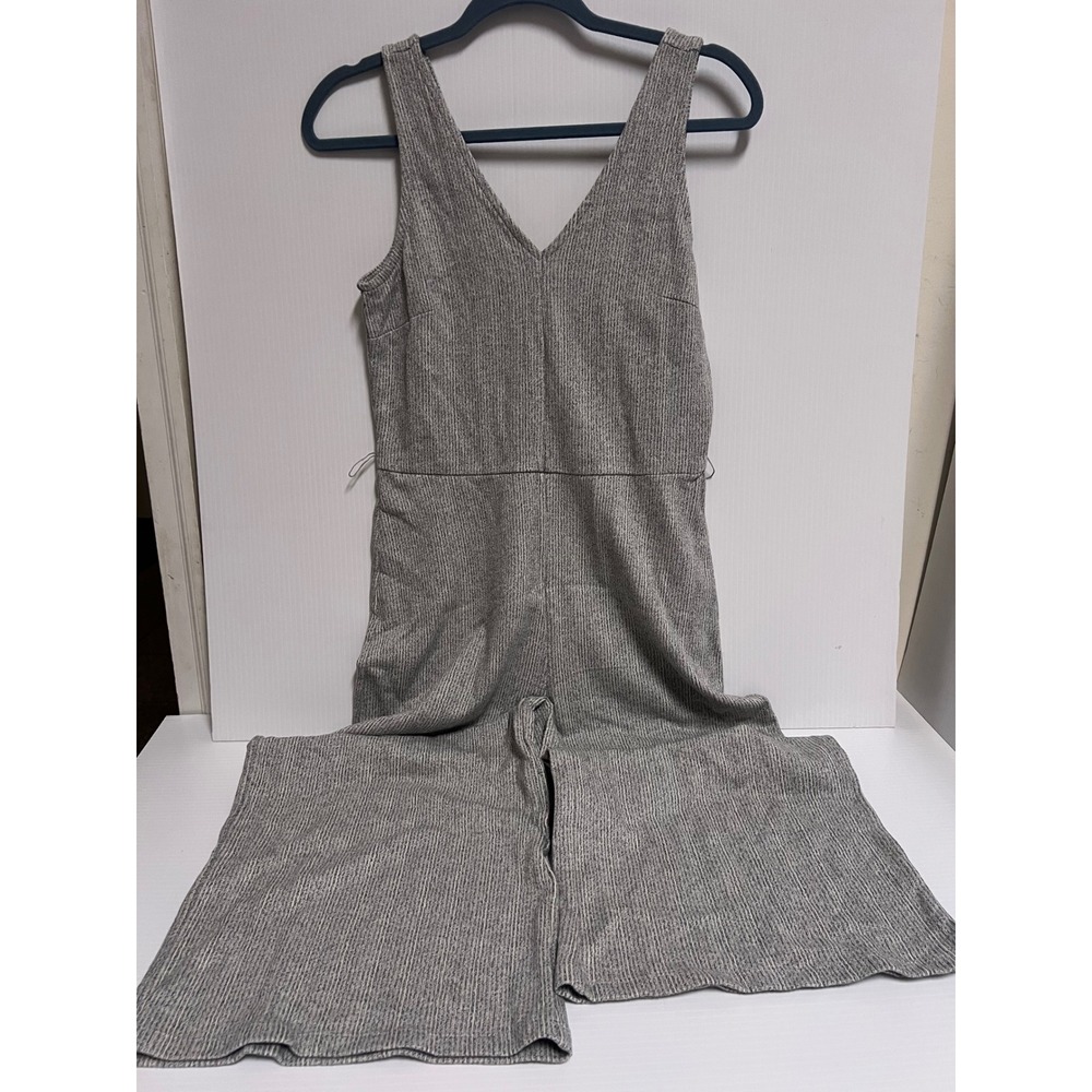 GAP Womens Grey Textured Knit V-Neck Wide Leg Jumpsuit NWT Small ( No belt)